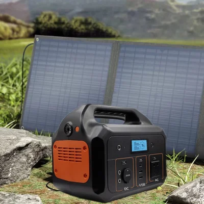 Alimentatore di emergenza esterno da 700 W. Uscite multiple Supportano la ricarica solare Generatore elettrico portatile Accumulo di energia Fonte di alimentazione da viaggio