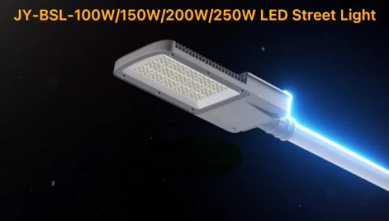 Nuova lampada da esterno a energia LED per illuminazione stradale Lampione stradale solare a LED da 200 W con sistema di pannelli solari